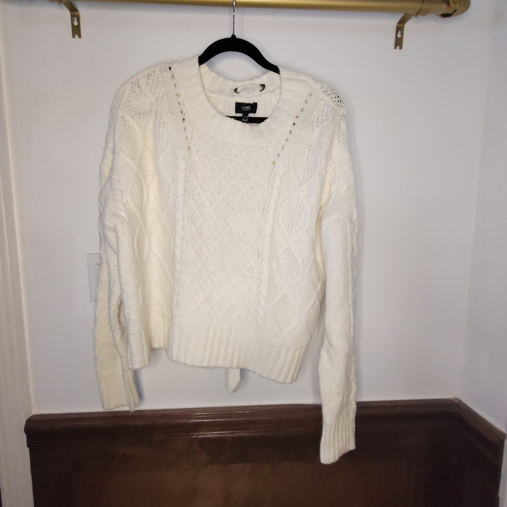 Elegant Cream Cable Knit Sweater